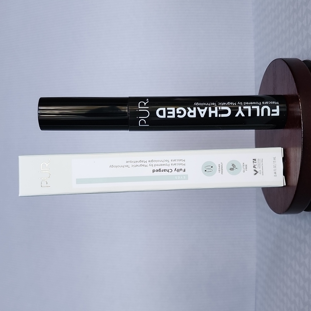 PUR Fully Charged Mascara - Black